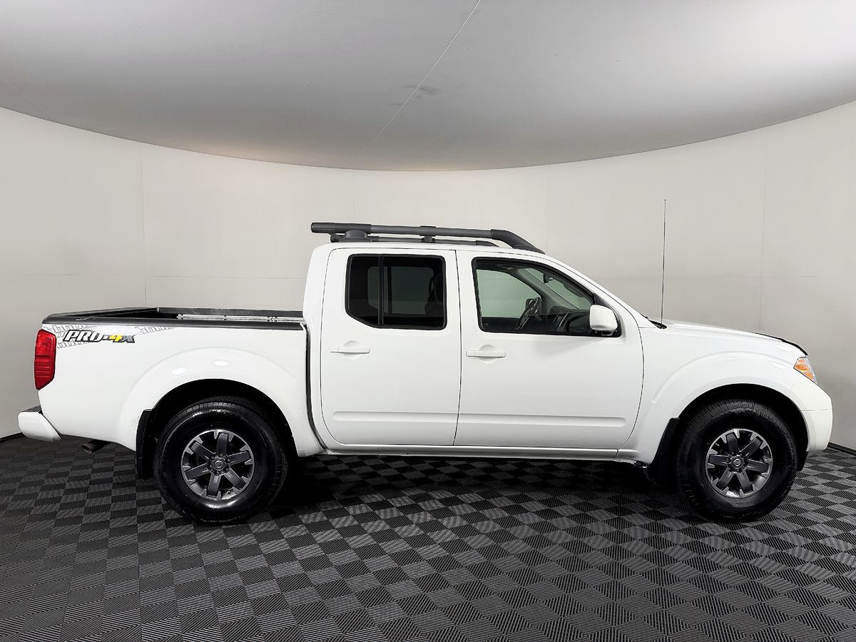 Nissan Frontier photo 7