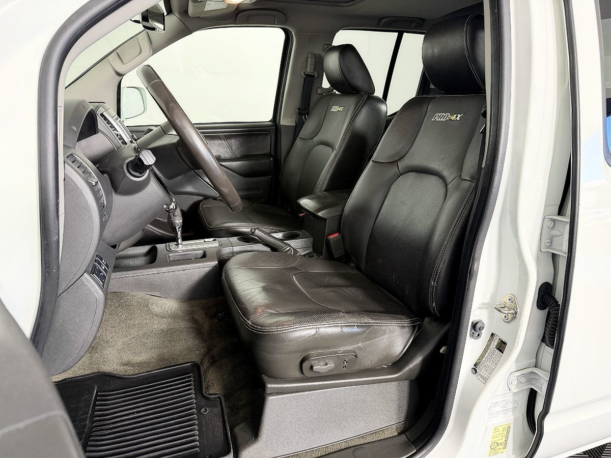 Nissan Frontier photo 31