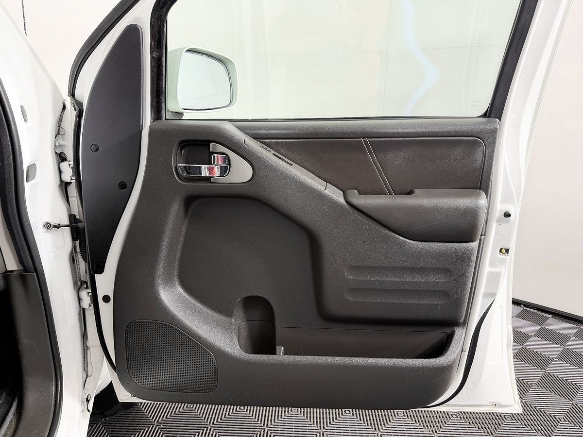 Nissan Frontier photo 42