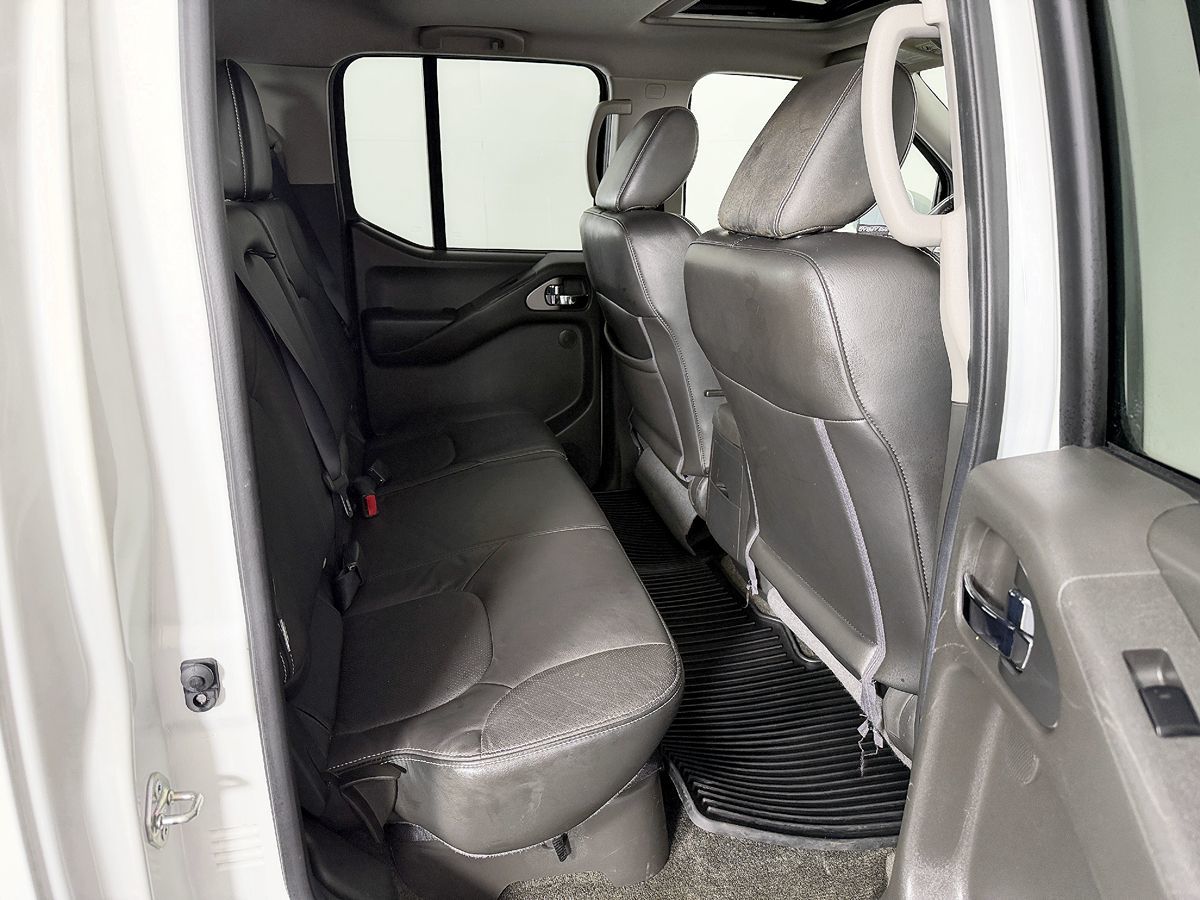 Nissan Frontier photo 40