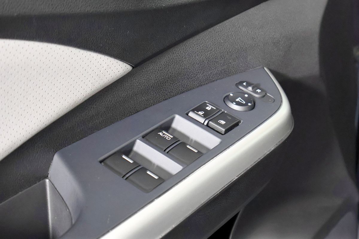 Honda CR-V photo 18