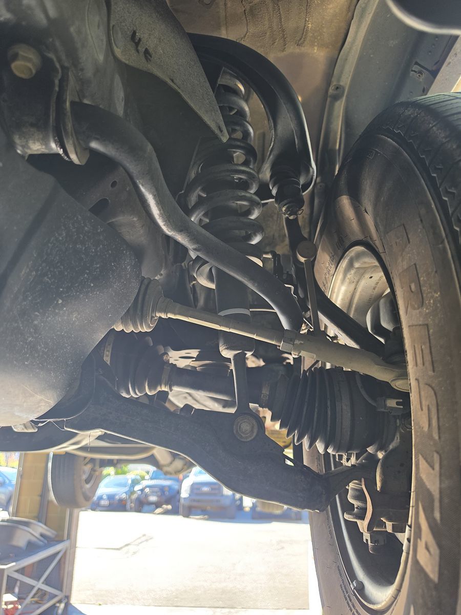 Toyota Tacoma photo 43