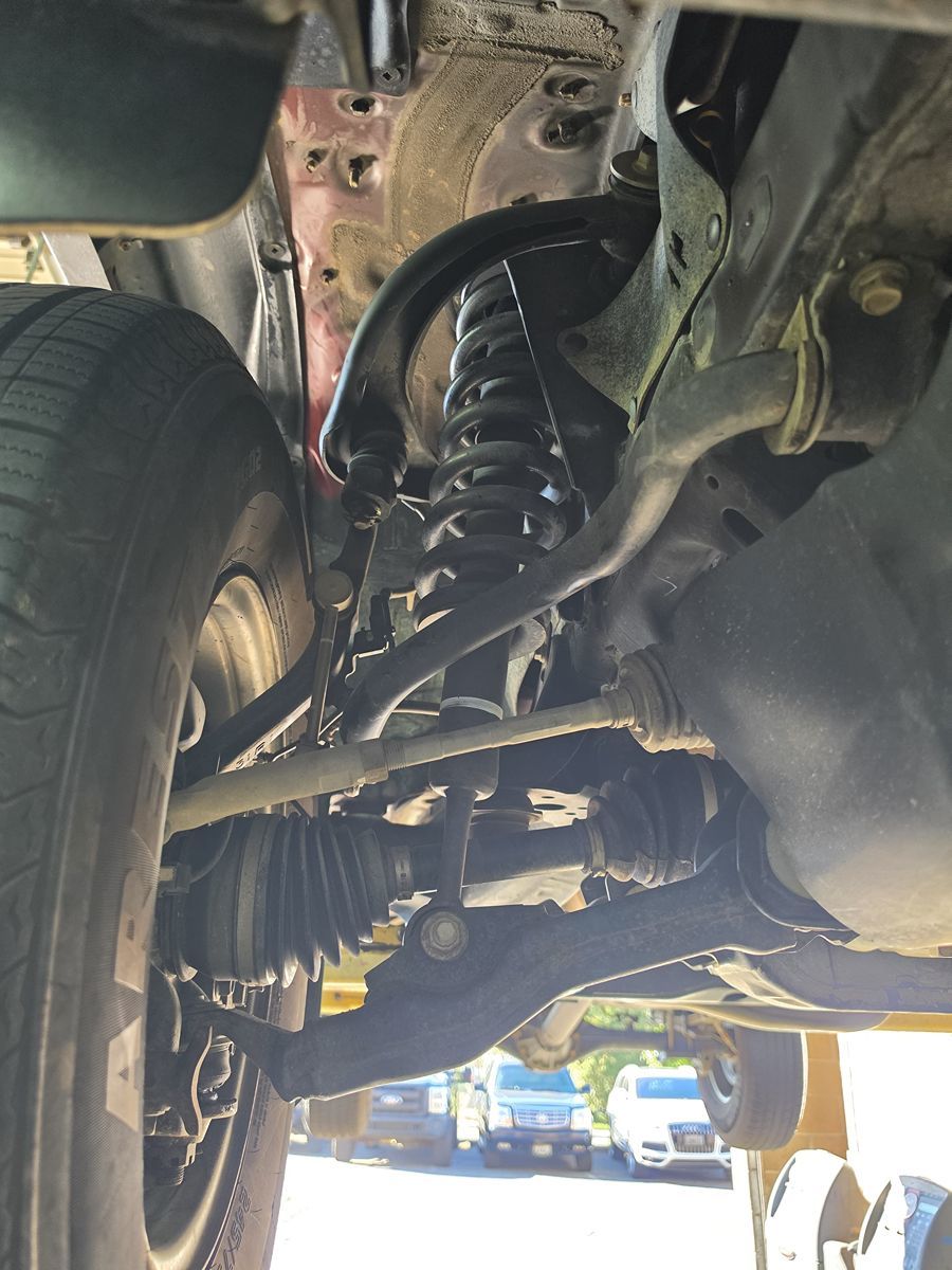 Toyota Tacoma photo 43