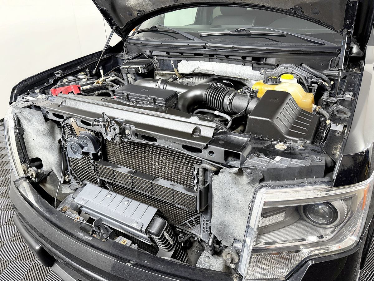Ford F-150 photo 17