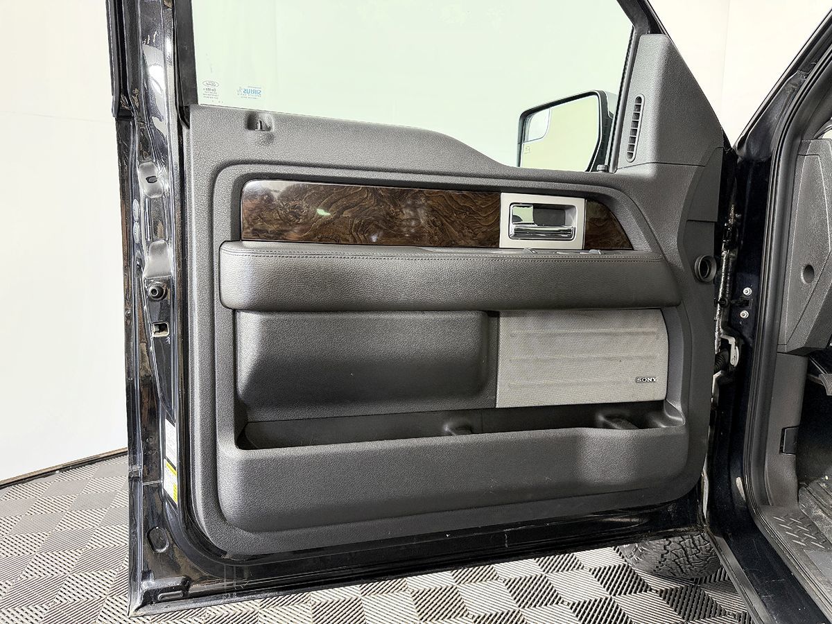 Ford F-150 photo 29