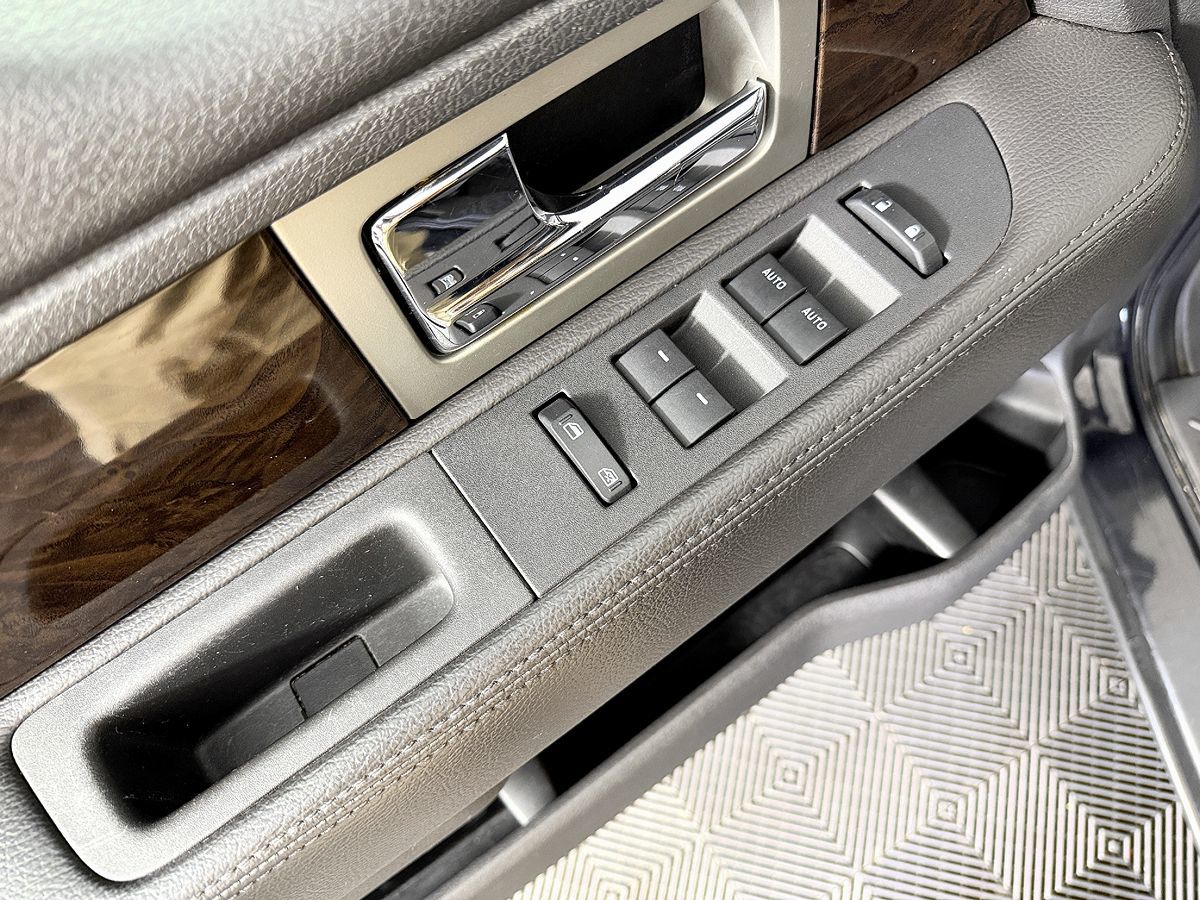 Ford F-150 photo 31