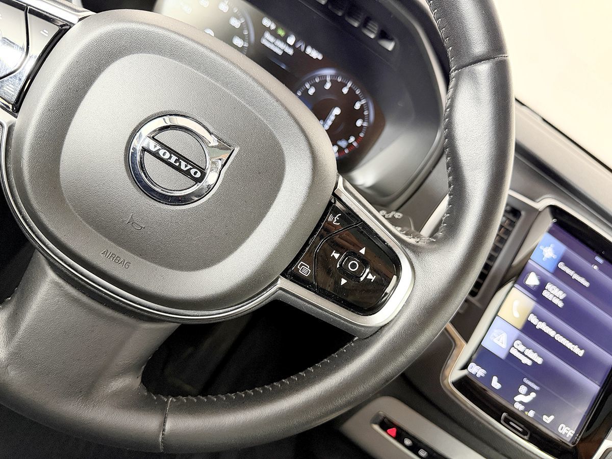 Volvo XC90 photo 64