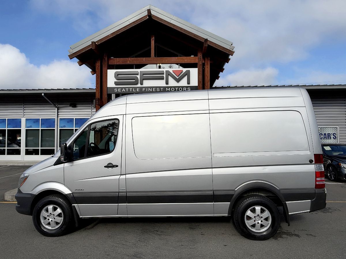 Mercedes-Benz Sprinter photo 23