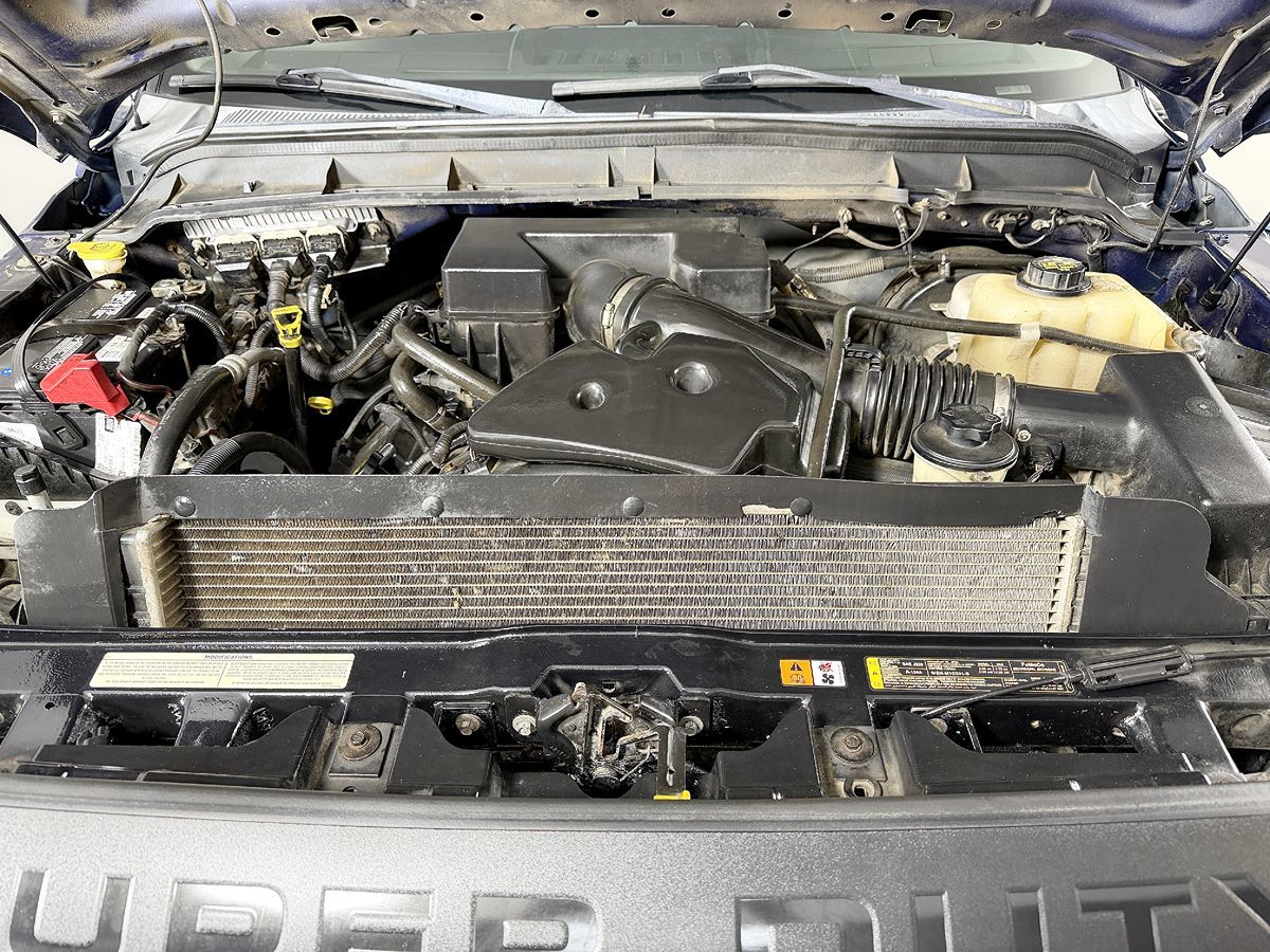 Ford F-350 photo 19
