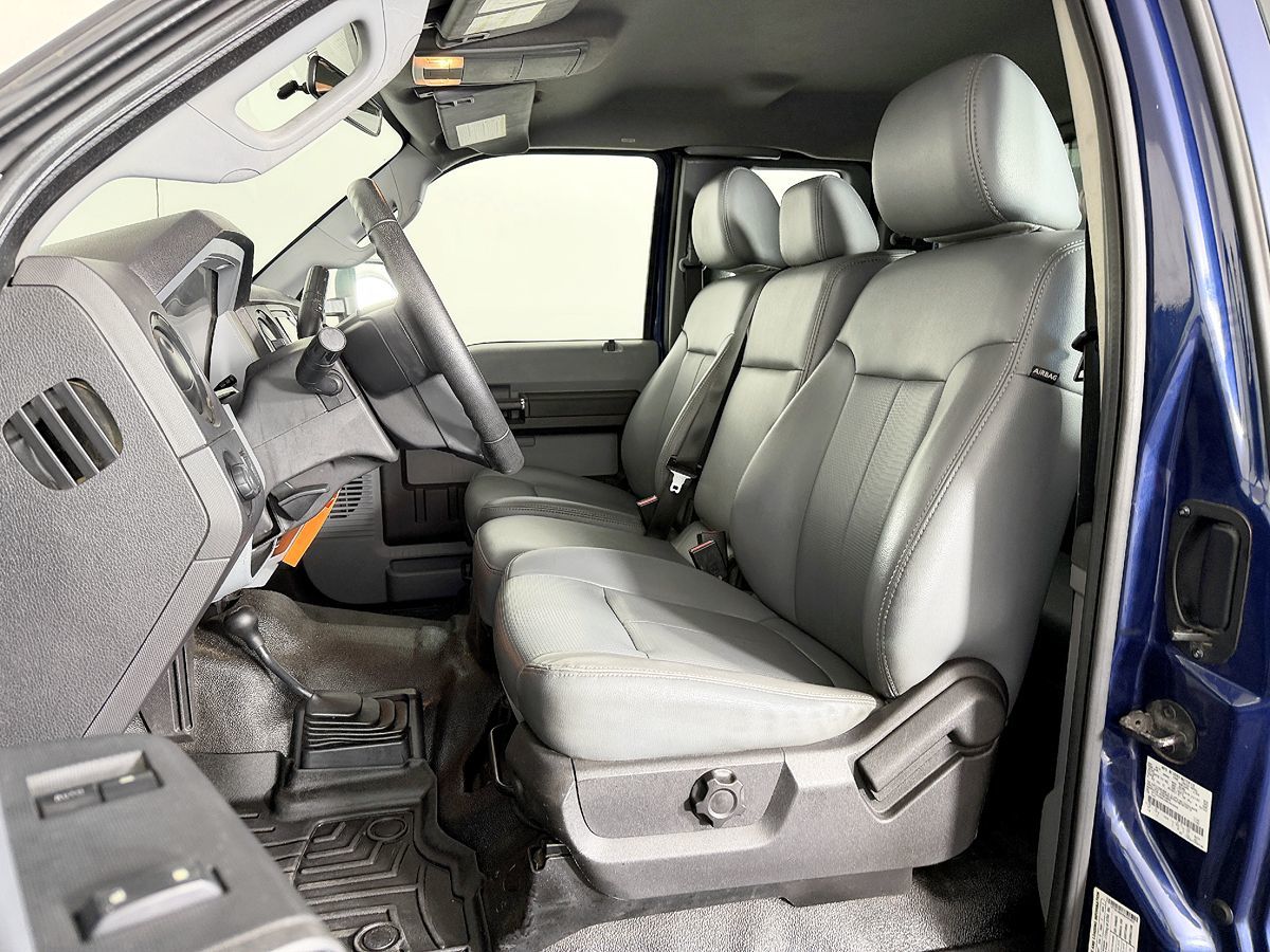 Ford F-350 photo 33