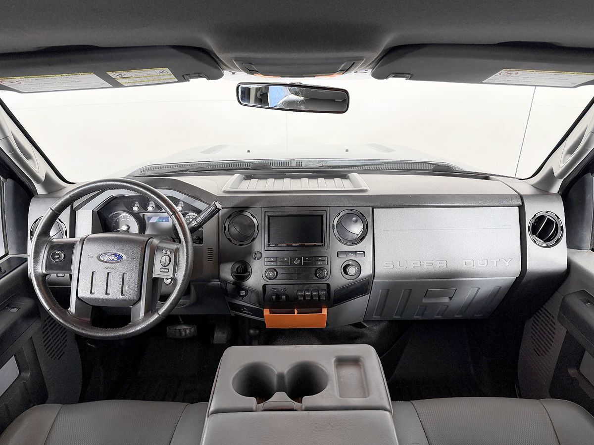 Ford F-350 photo 45