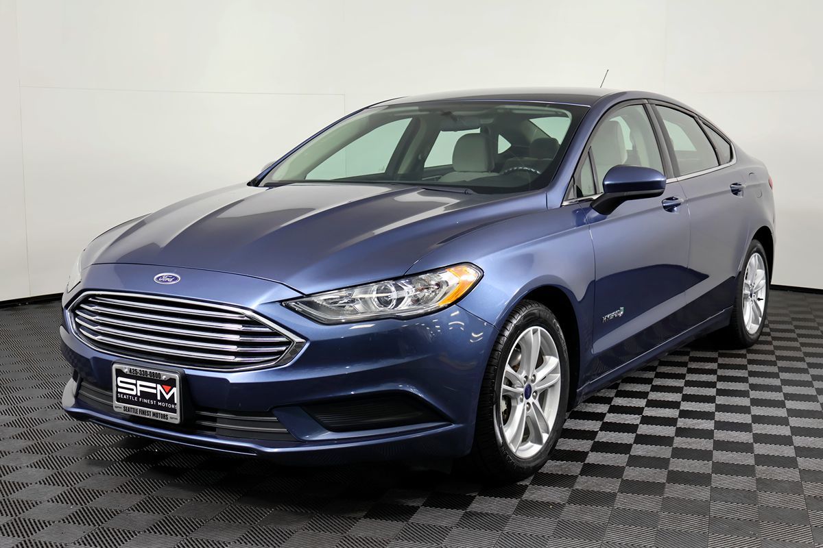 Ford Fusion photo 3