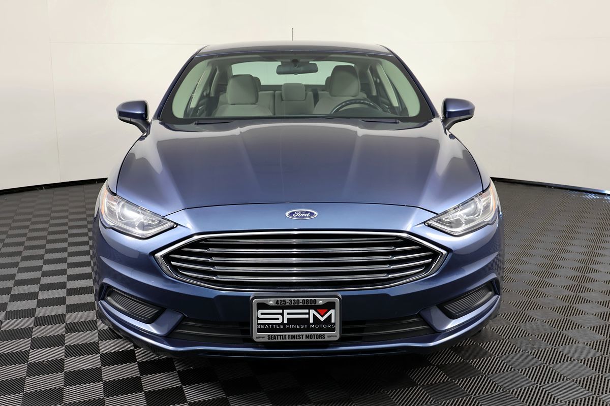 Ford Fusion photo 4
