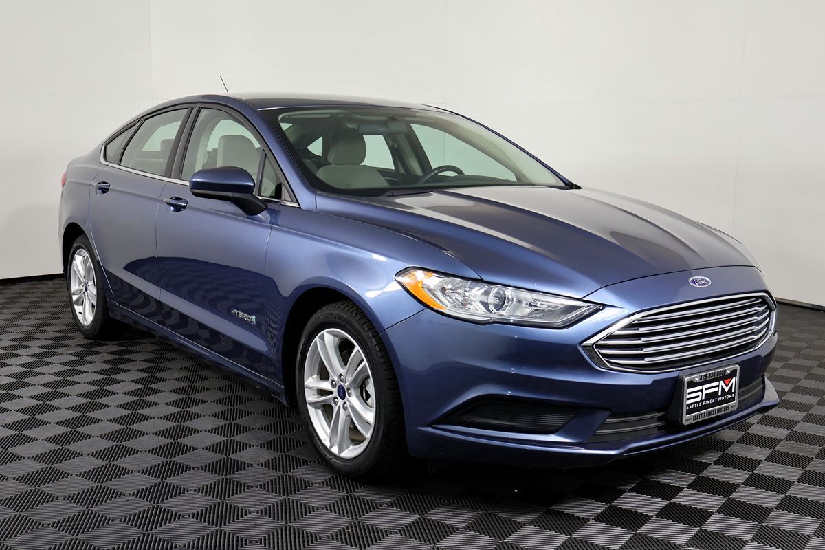 Ford Fusion photo 6