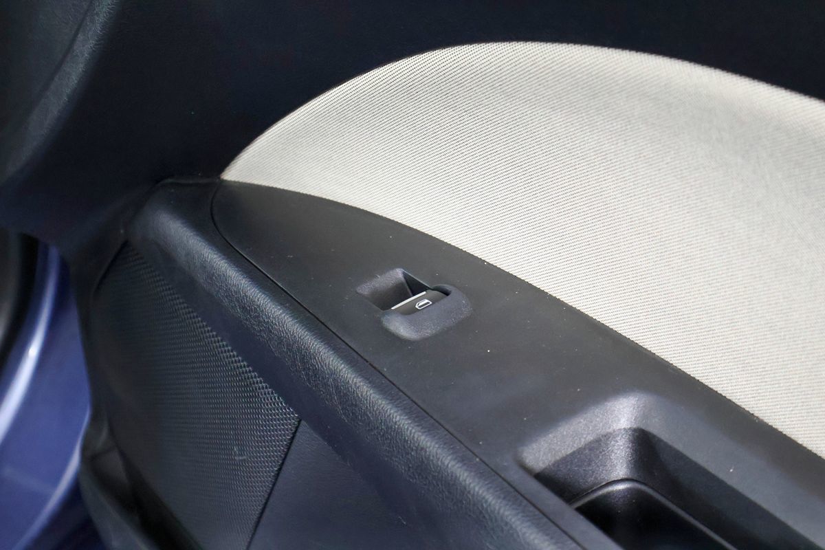 Ford Fusion photo 35