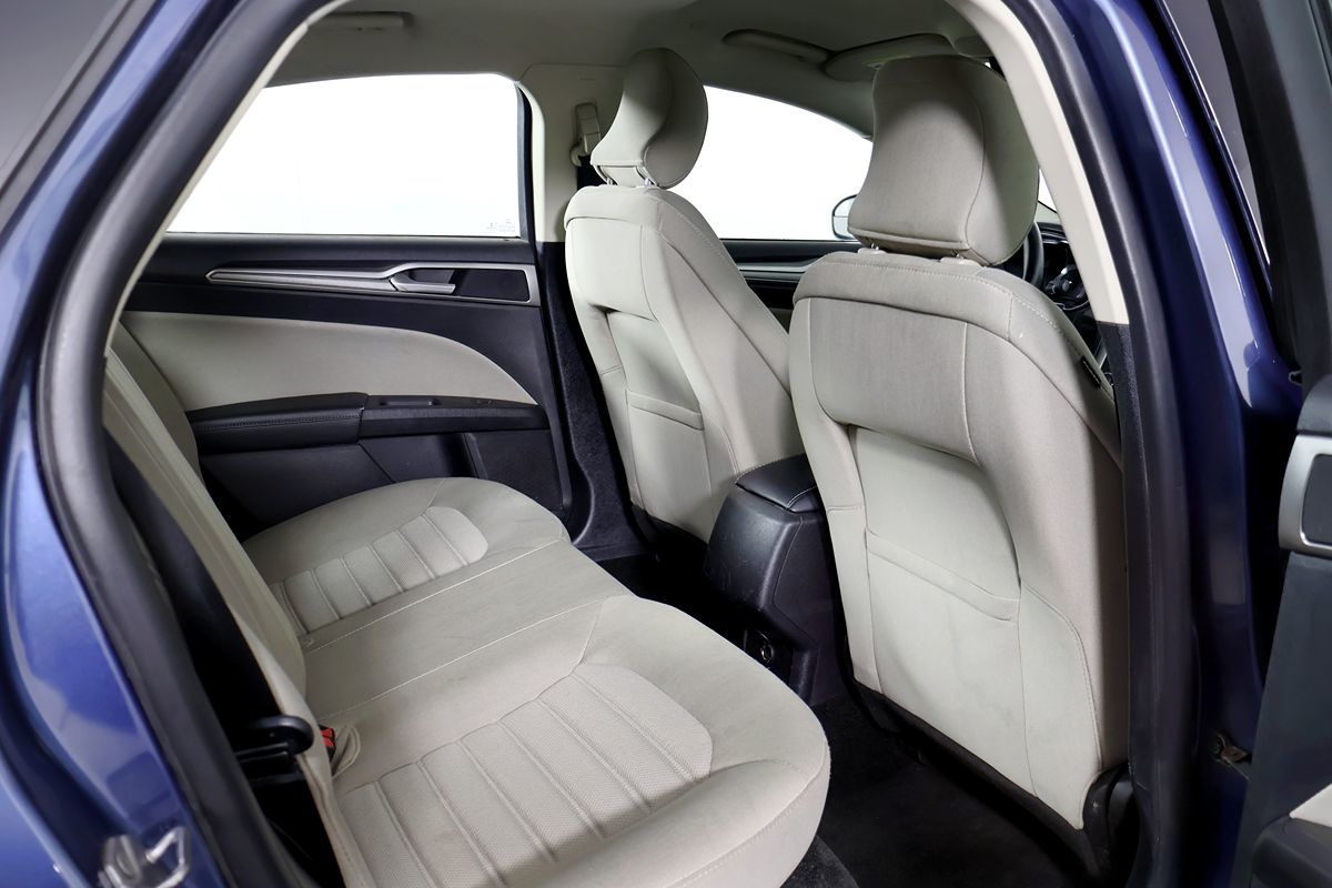 Ford Fusion photo 42