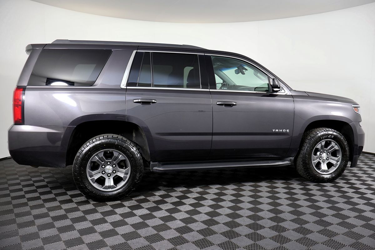Chevrolet Tahoe photo 7