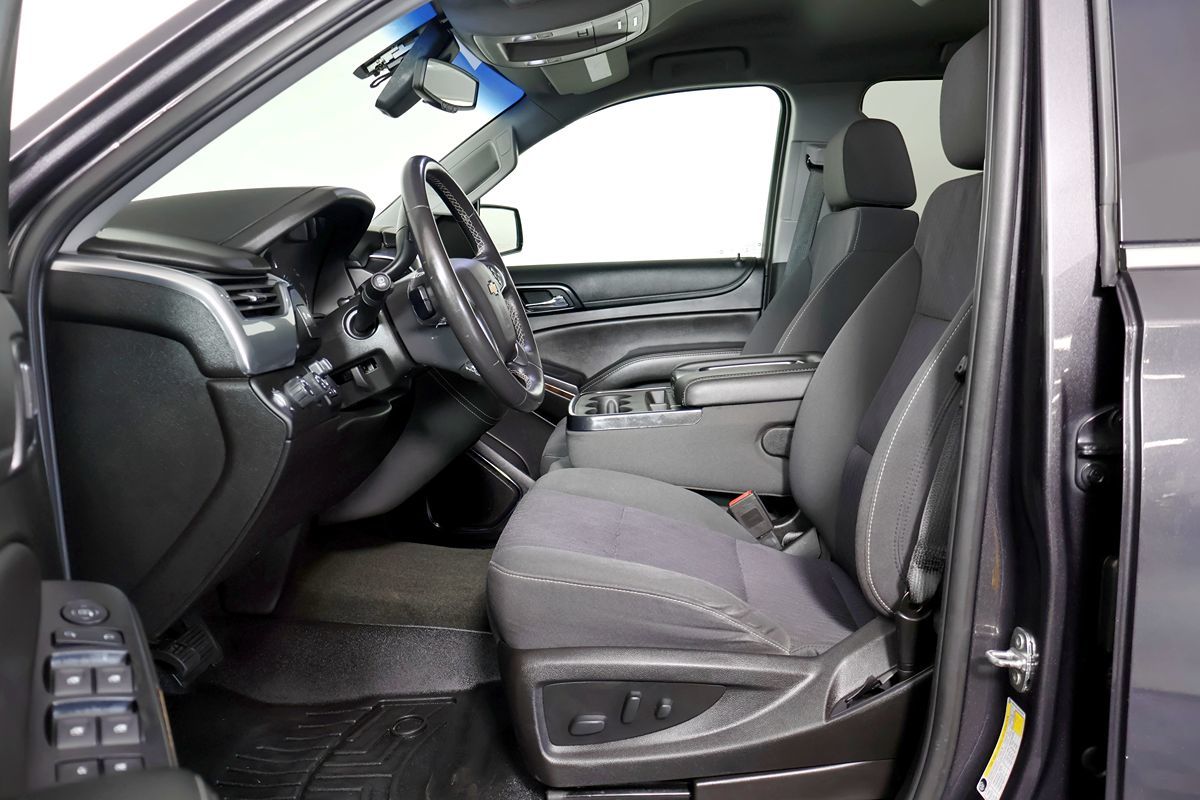 Chevrolet Tahoe photo 16