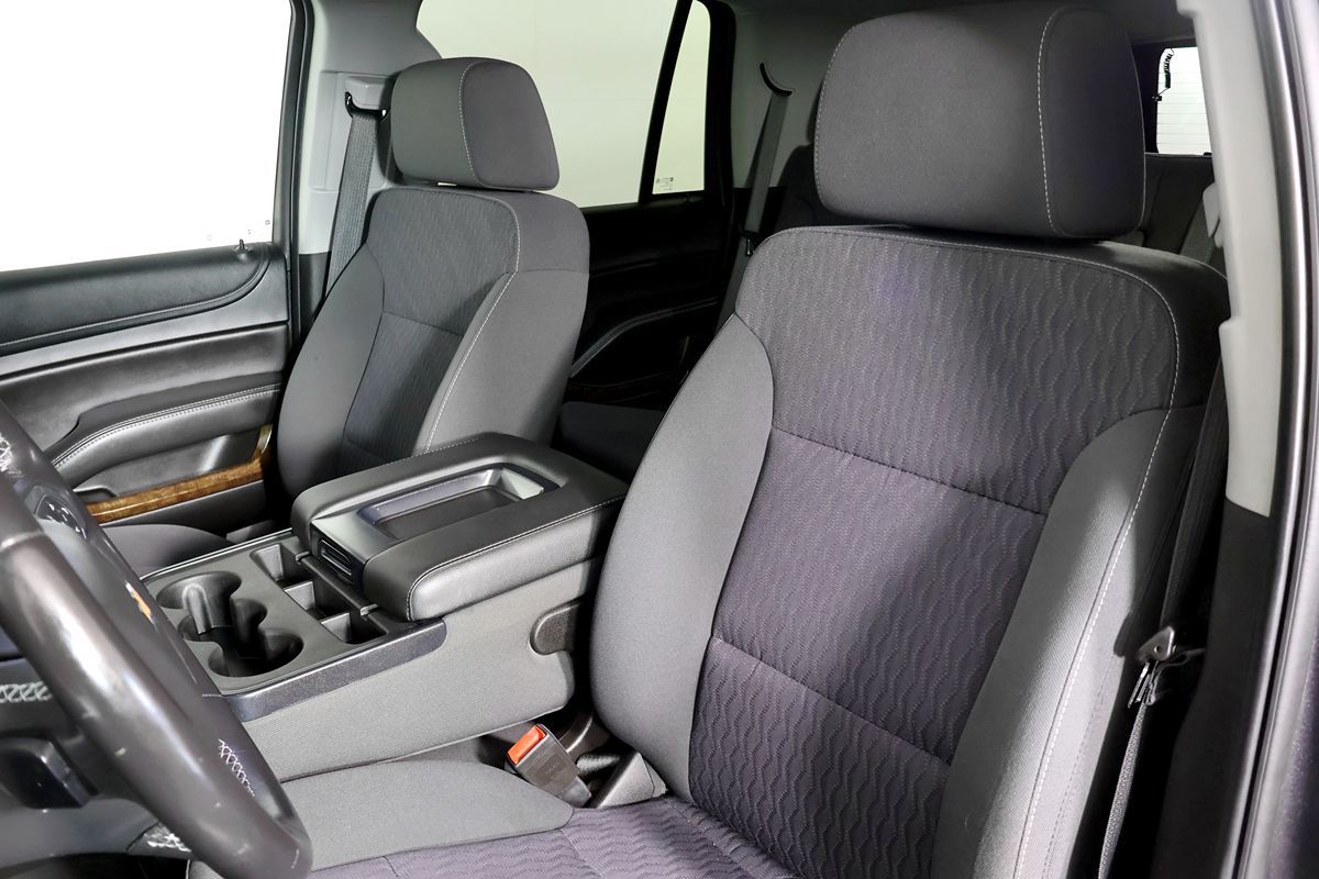 Chevrolet Tahoe photo 18