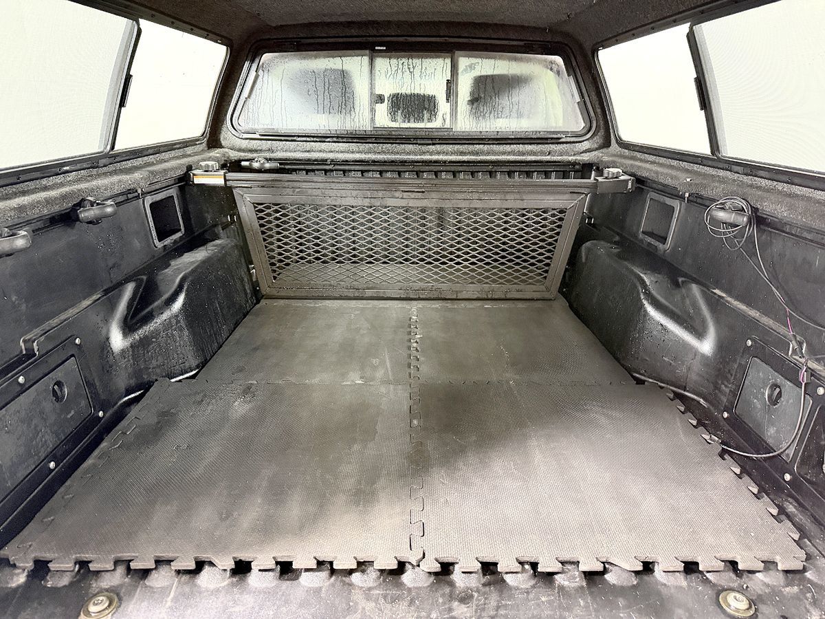Toyota Tacoma photo 15
