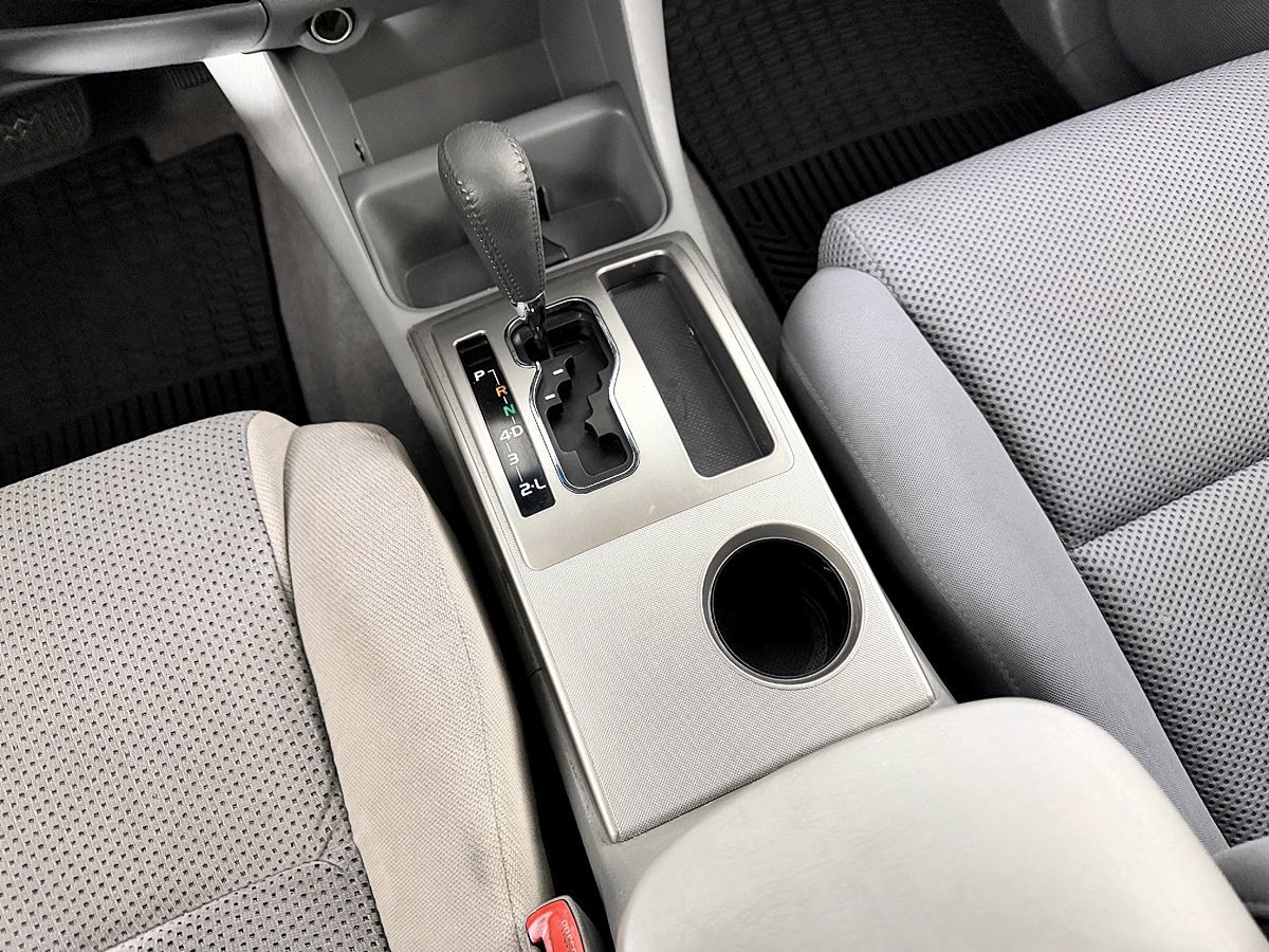 Toyota Tacoma photo 55