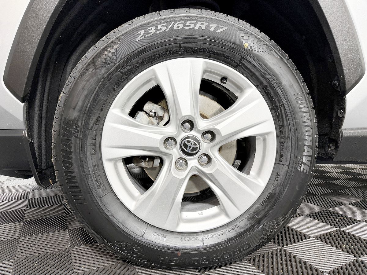 Toyota RAV4 photo 25