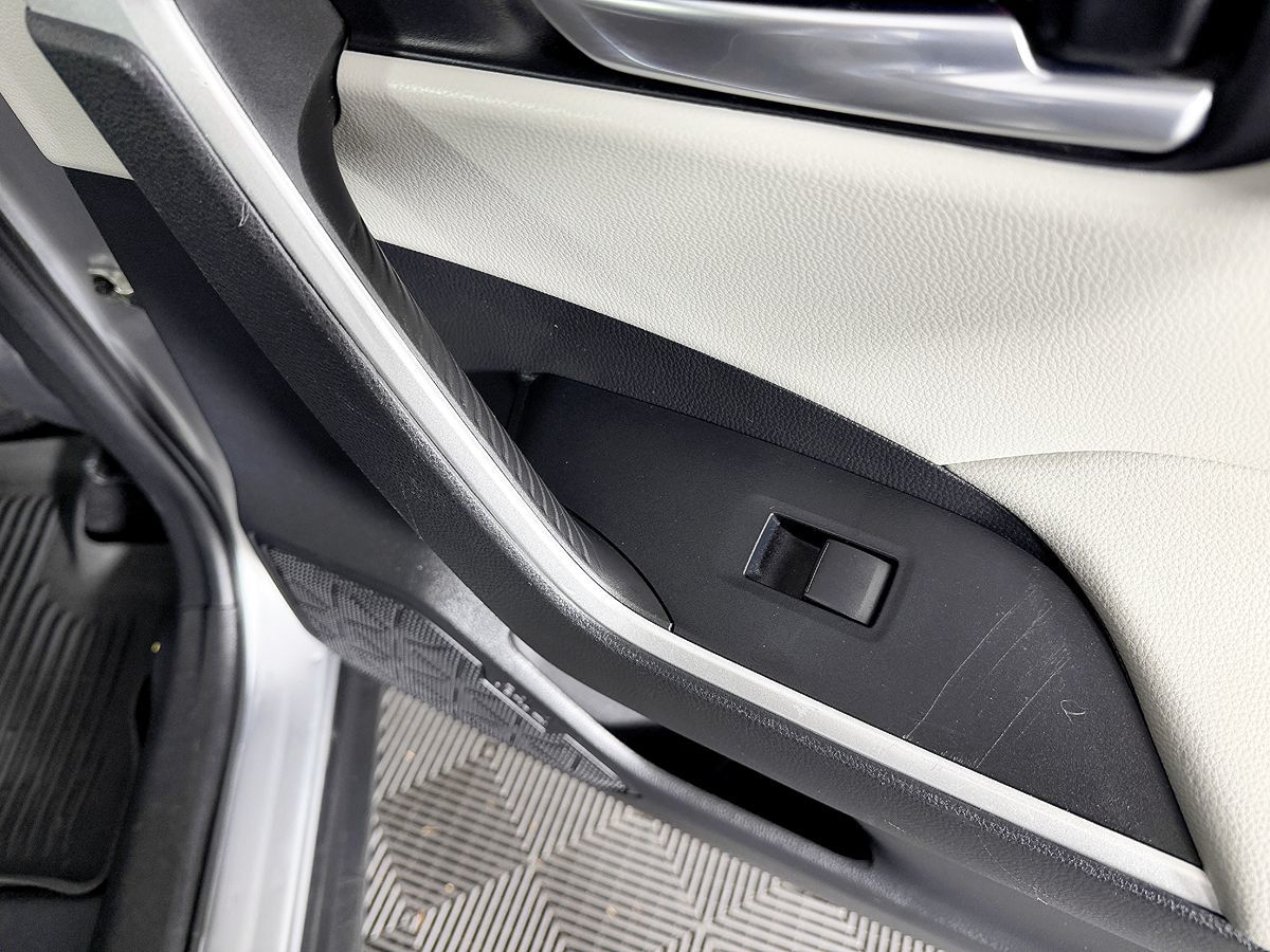 Toyota RAV4 photo 45