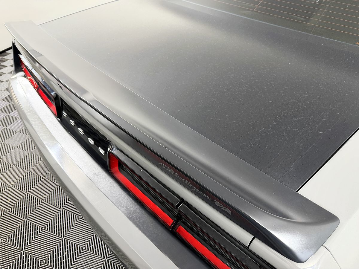 Dodge Challenger photo 14