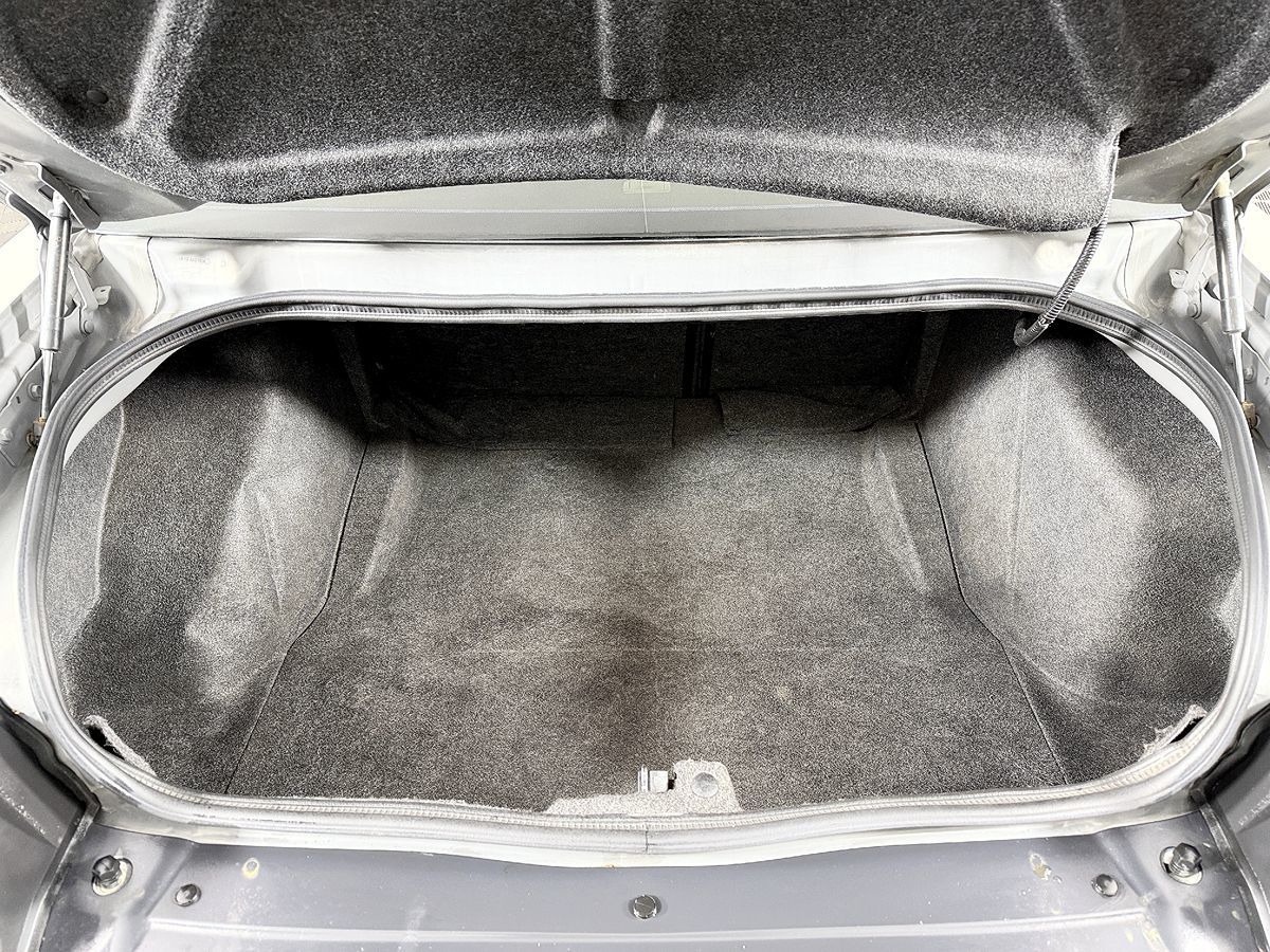 Dodge Challenger photo 13
