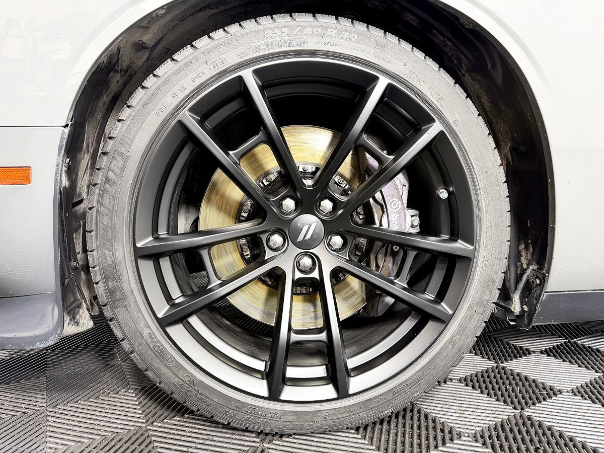 Dodge Challenger photo 50