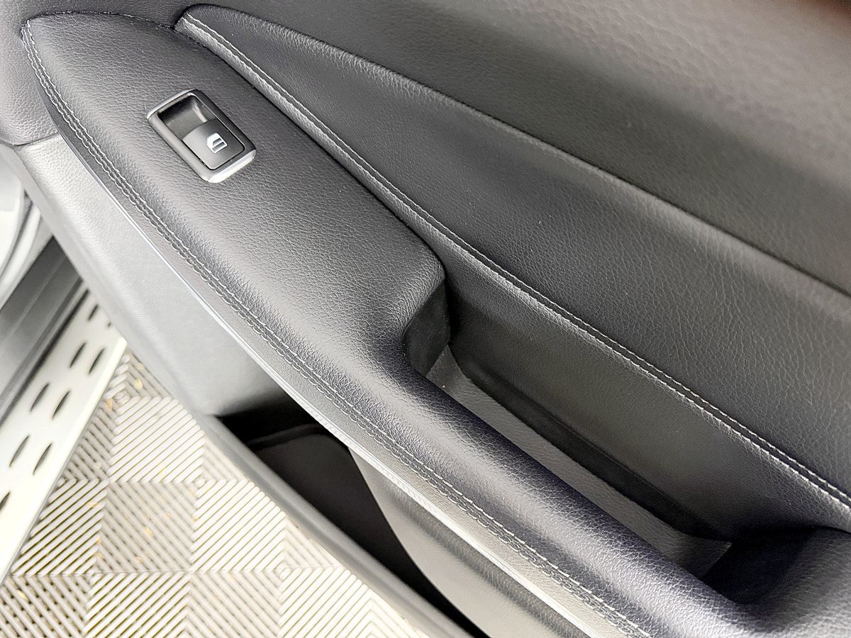Mercedes-Benz GLS photo 51
