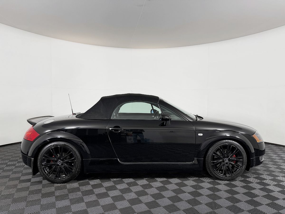 Audi TT photo 7