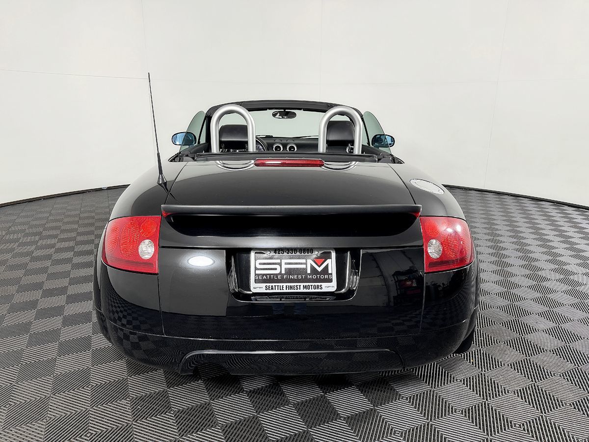 Audi TT photo 30