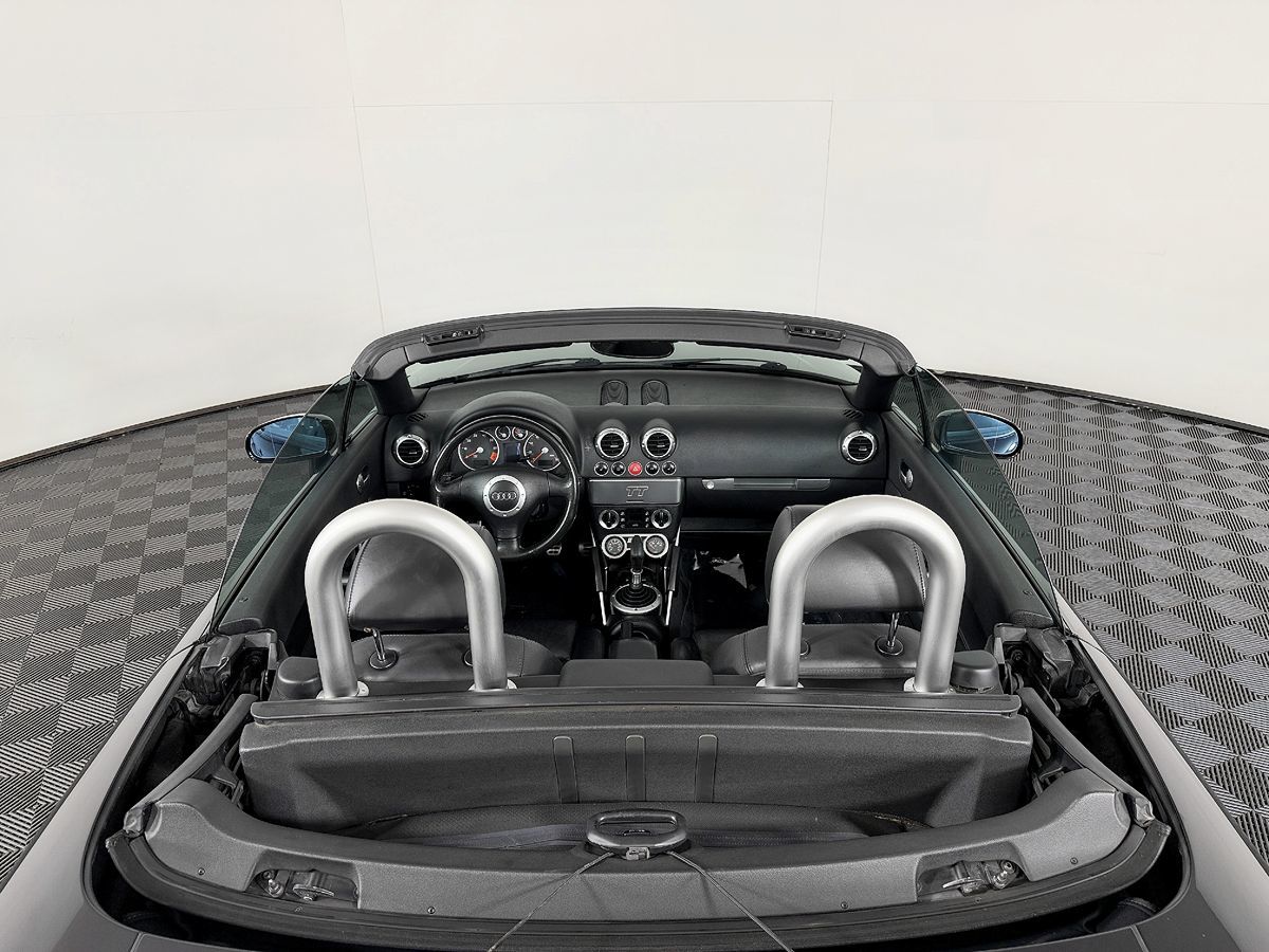 Audi TT photo 31