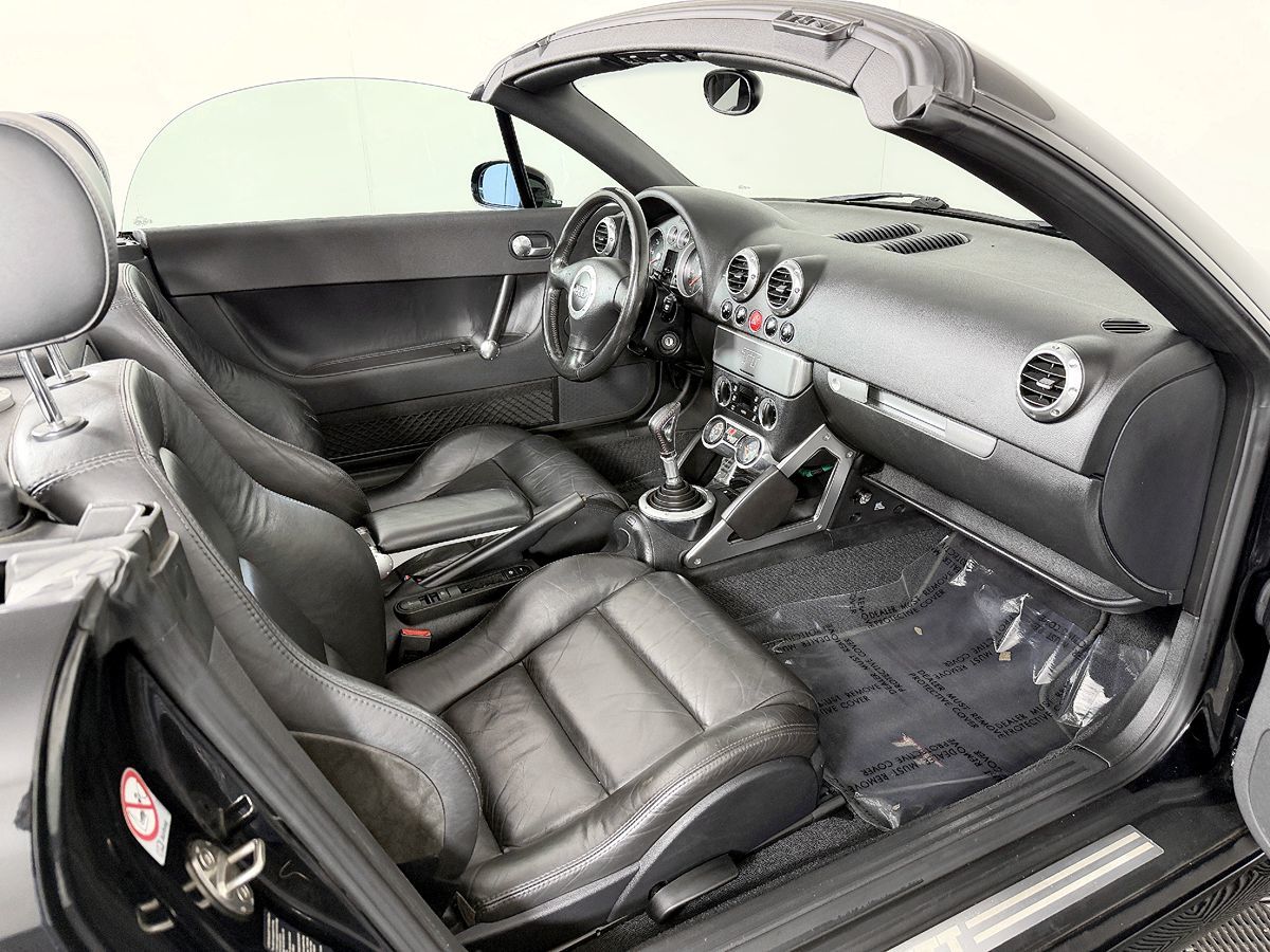 Audi TT photo 40