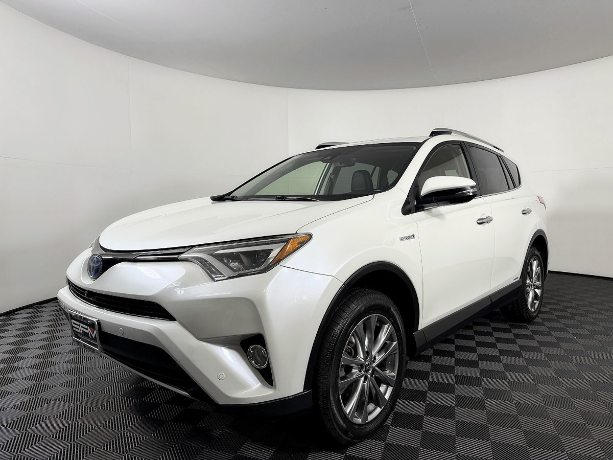 Toyota RAV4 photo 2