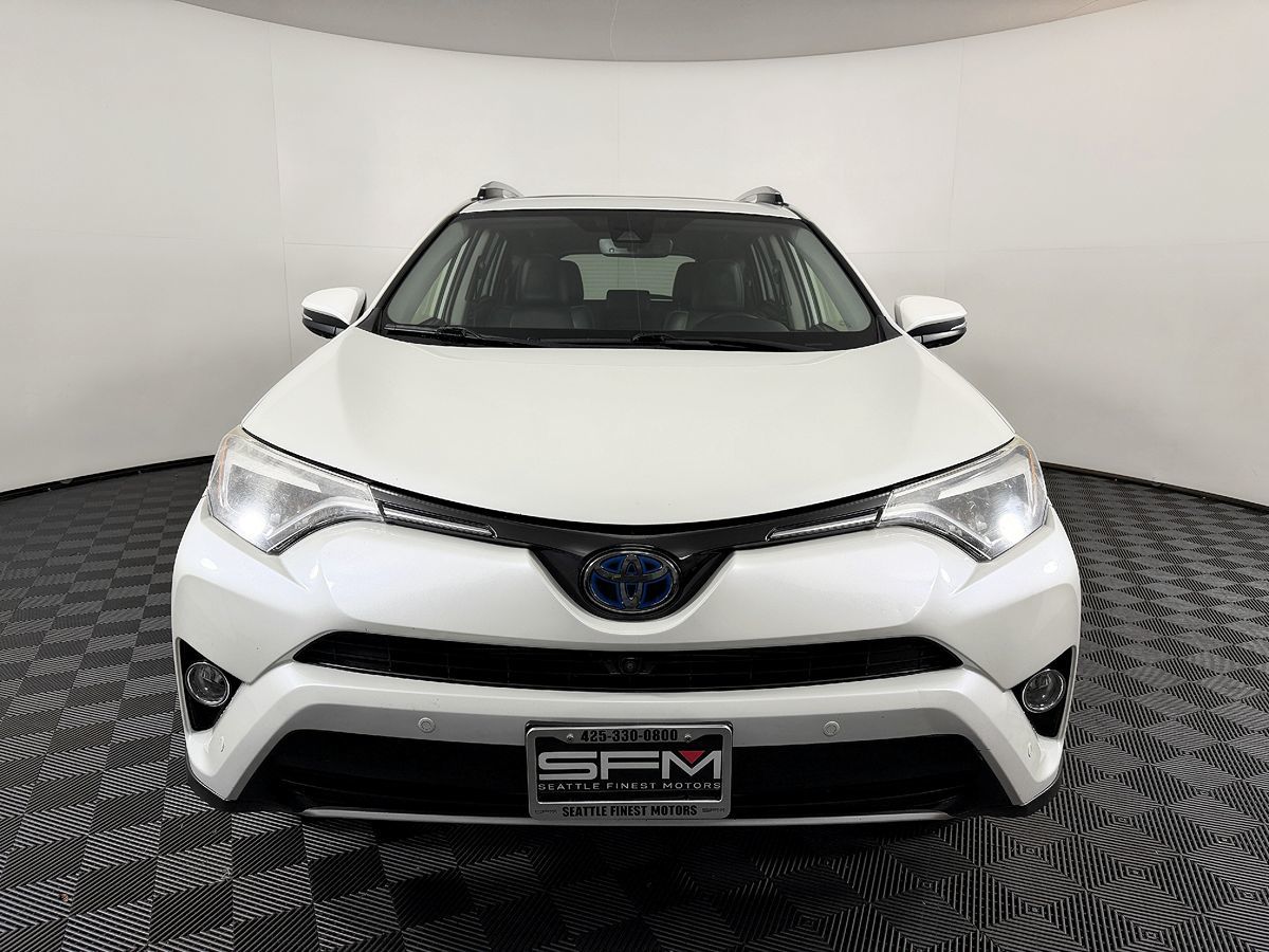 Toyota RAV4 photo 4