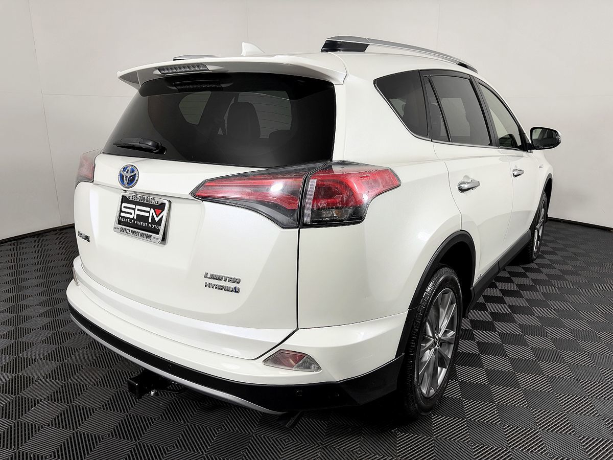 Toyota RAV4 photo 9