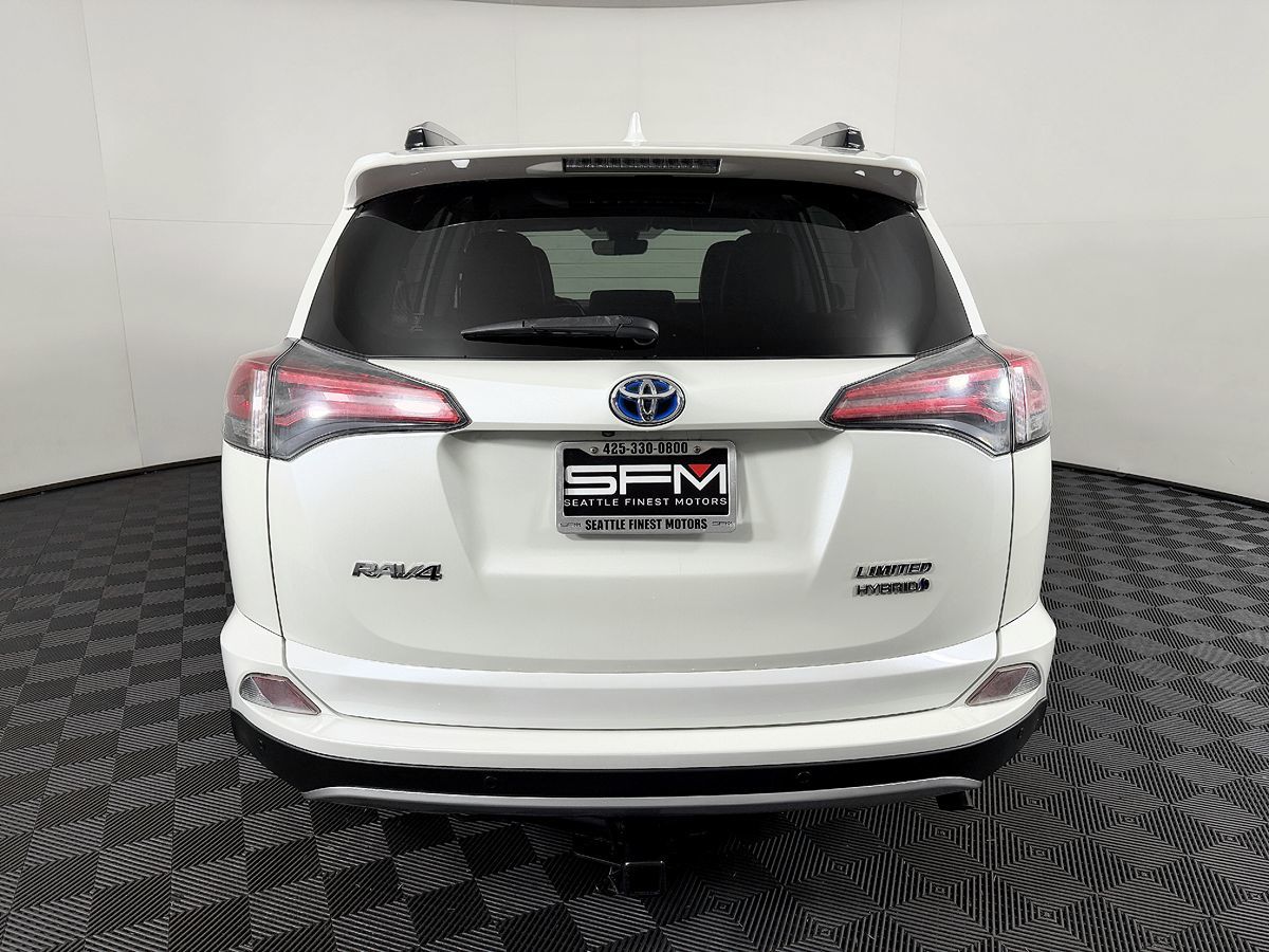 Toyota RAV4 photo 10