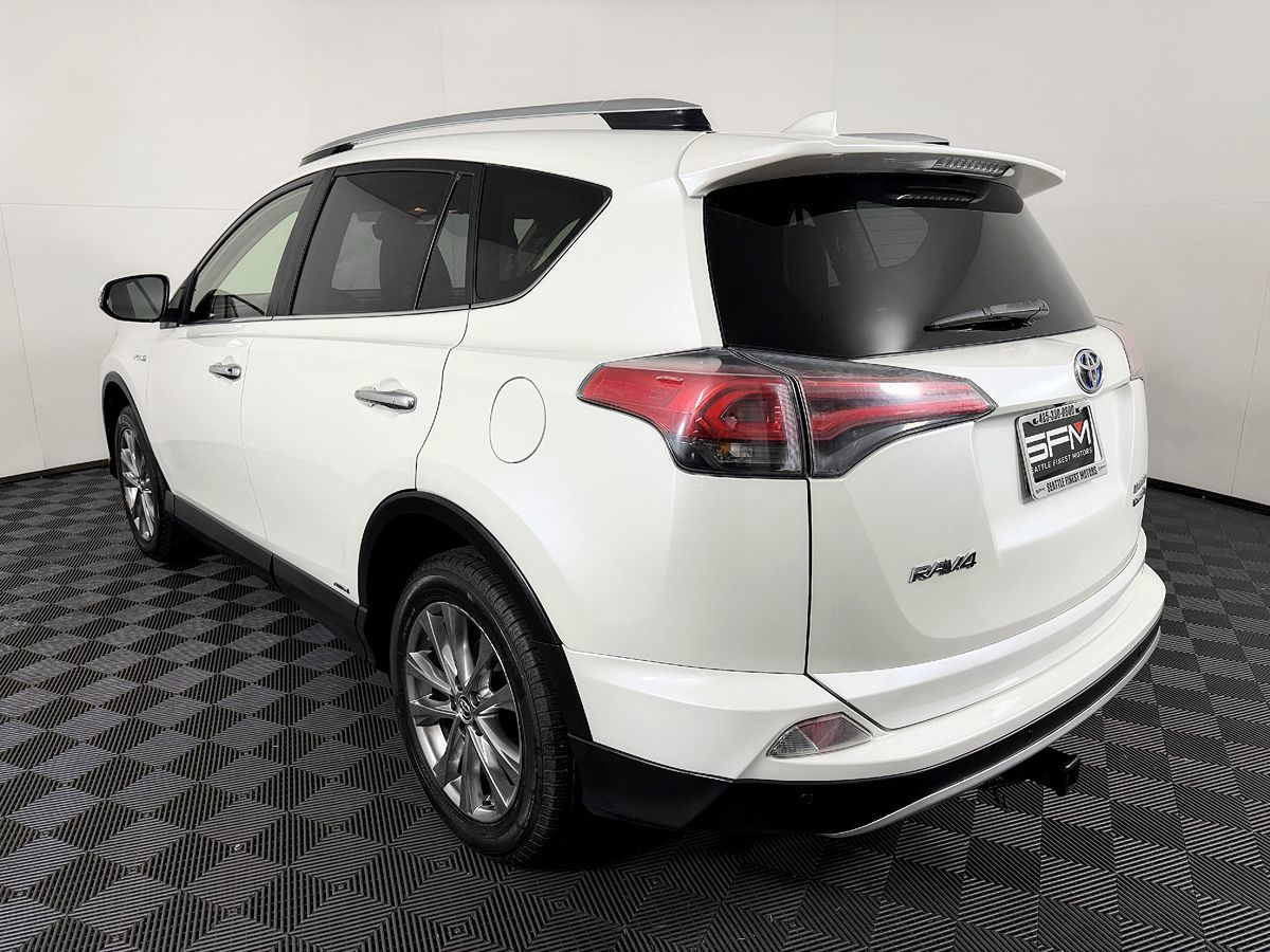 Toyota RAV4 photo 19