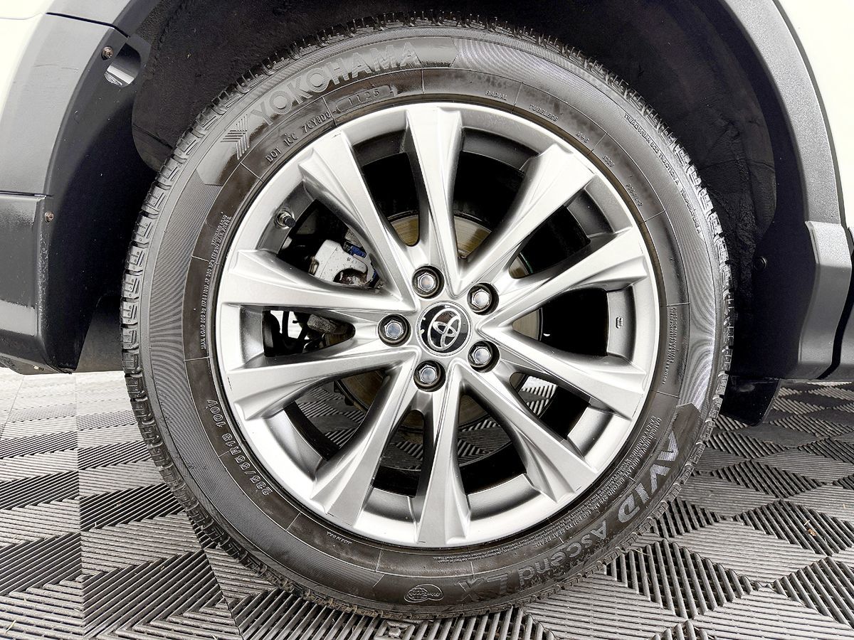 Toyota RAV4 photo 27