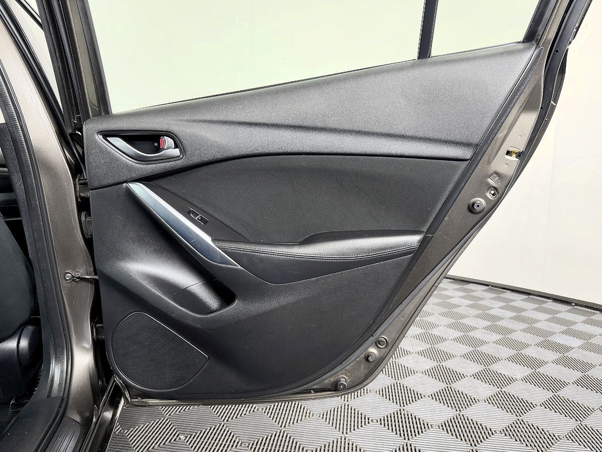 Mazda Mazda6 photo 38