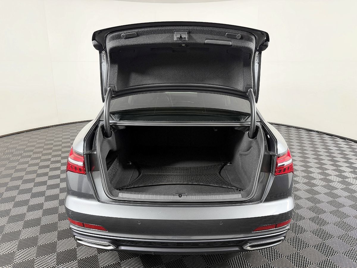 Audi A6 photo 13