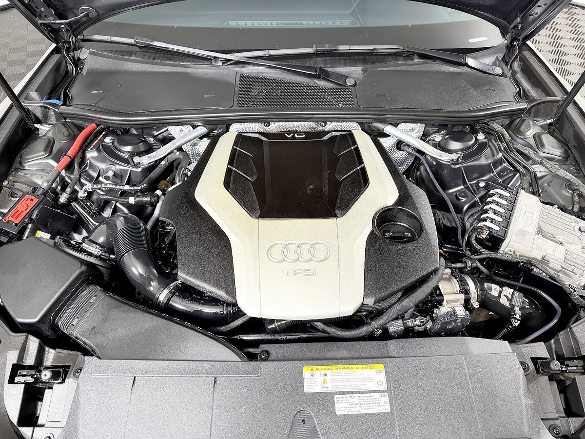 Audi A6 photo 21