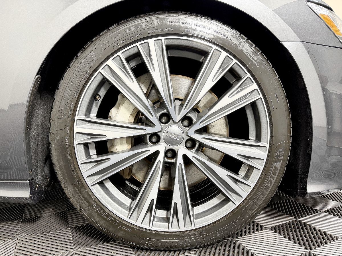 Audi A6 photo 27