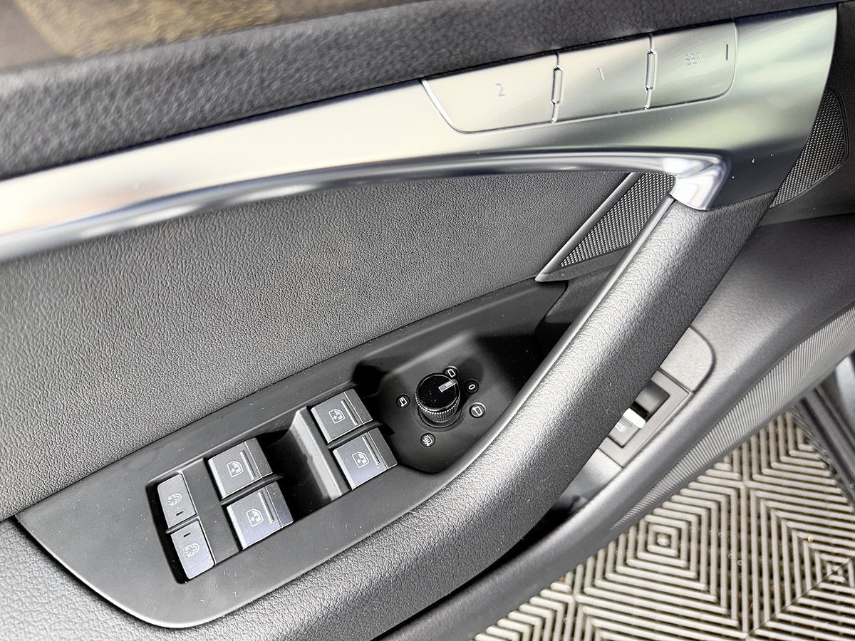Audi A6 photo 31