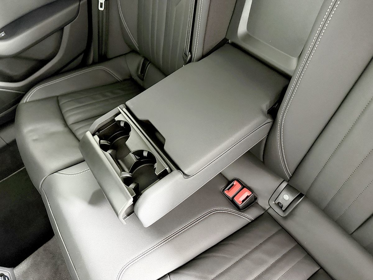 Audi A6 photo 44