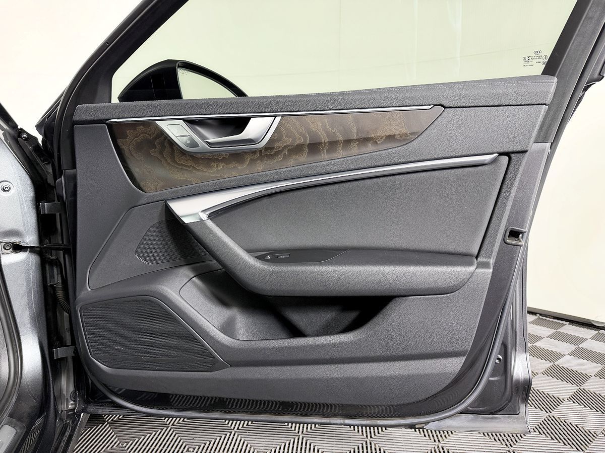 Audi A6 photo 50