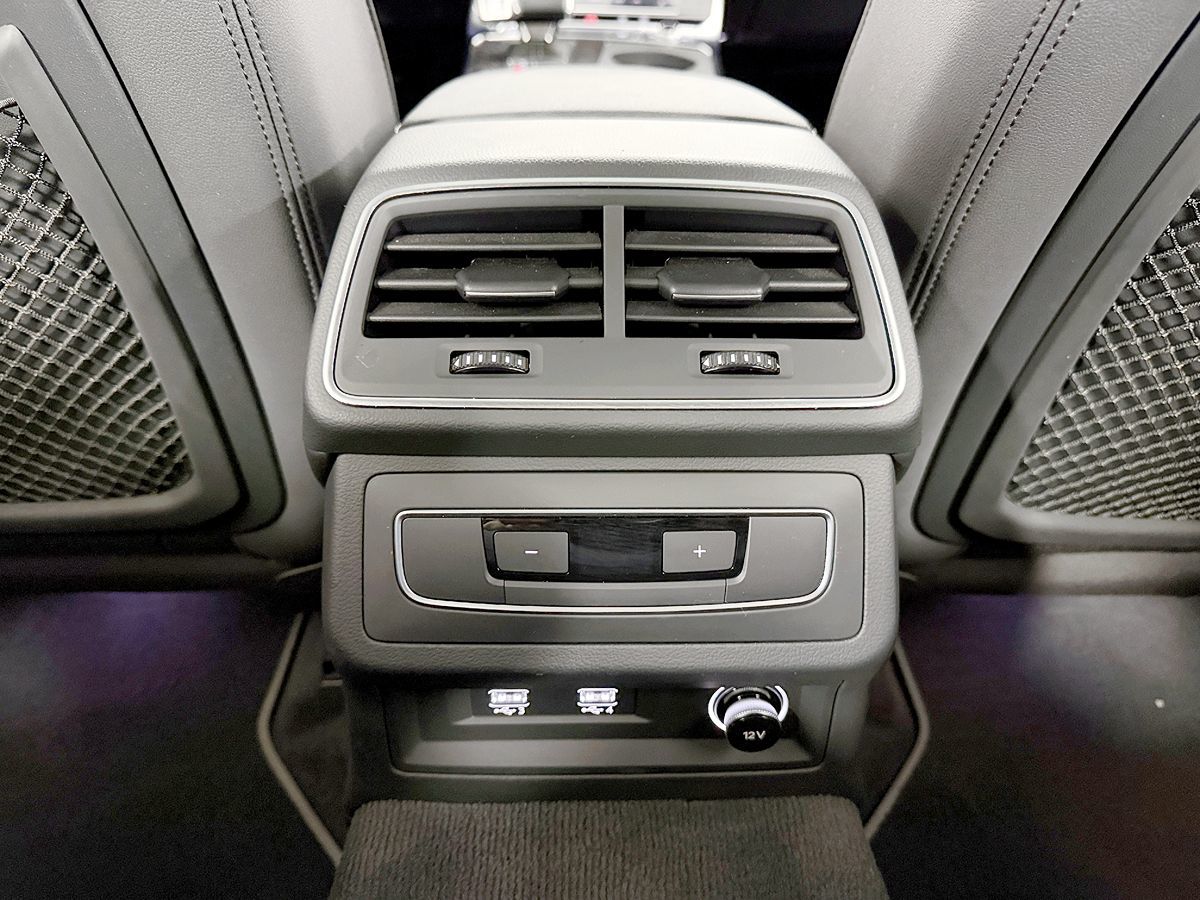 Audi A6 photo 58