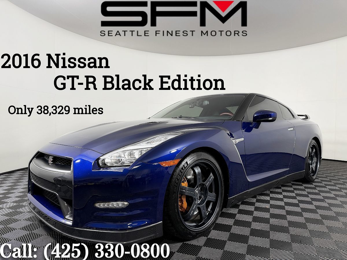 2016 Nissan GT-R Black Edition